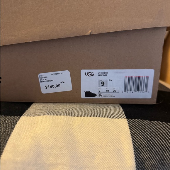 UGG Neumel Women's Chukka Boots in Black - Picture 2 of 5